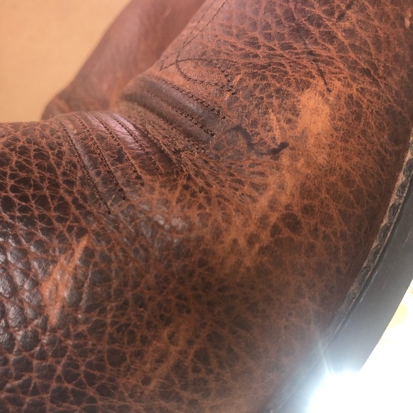 Ariat oiled western boots for women - Picture 3 of 11